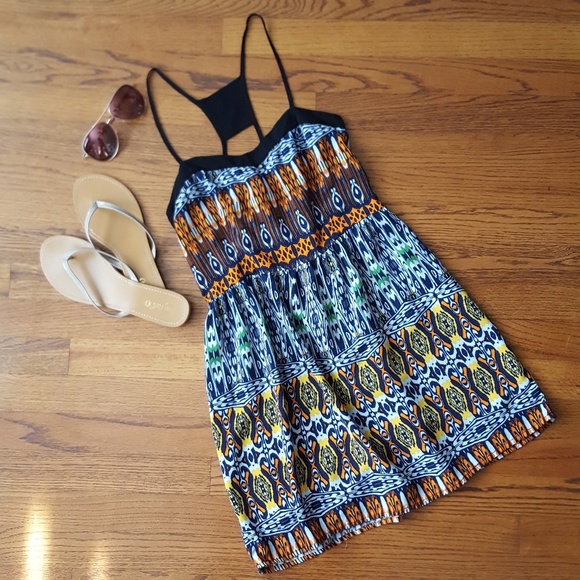 Forever 21 Dresses & Skirts - 🔥PRICE DROP🔥Forever 21 Strappy Sun Dress